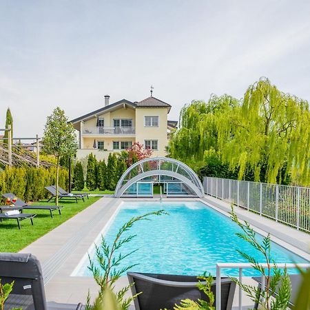Quellenhof Apartment Termeno Bagian luar foto