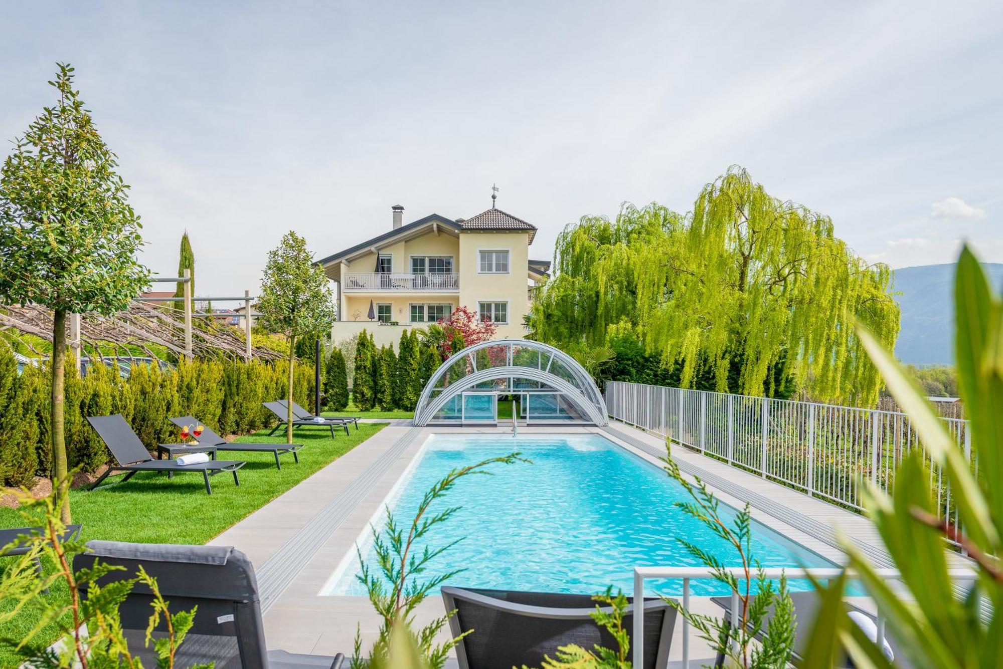 Quellenhof Apartment Termeno Bagian luar foto