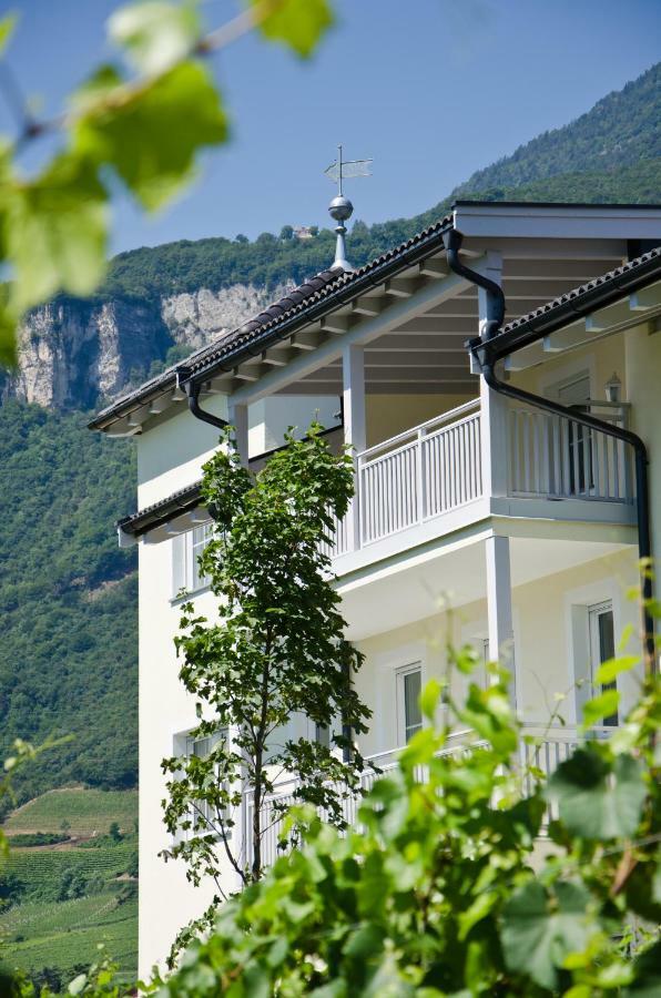 Quellenhof Apartment Termeno Bagian luar foto